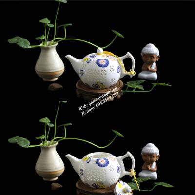 Bộ ấm chén thấu quang Mã 012AC16